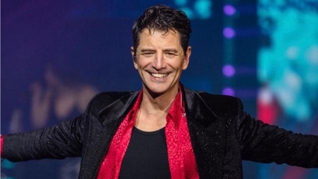 Η Αναστασία Ρουβά ξεφάντωσε στο κέντρο που εμφανίζεται ο Σάκης Ρουβάς! Δείτε το βίντεο