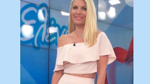 Ελένη Μενεγάκη: Η εμφάνιση στην εκπομπή της Τετάρτης: Ξέρουμε τι φόρεσε!
