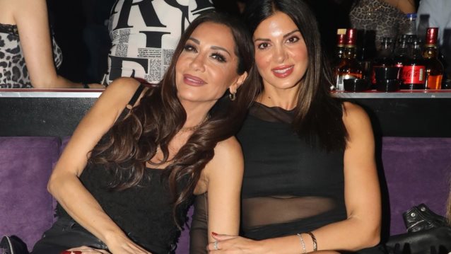 Όλες οι φωτογραφίες από τη βραδινή έξοδο της Δέσποινας Βανδή με τη Σταματίνα Τσιμτσιλή