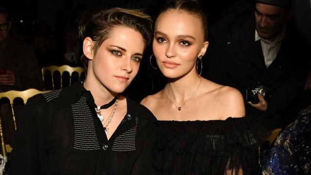 Chanel Métiers d’art show : Οι πασίγνωστες γυναίκες που τίμησαν με την παρουσία τους την πρώτη συλλογή της Virginie Viard
