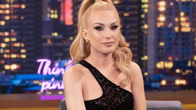 Μαρία Θωμά - Από τη Formula 1 σε ταινία με τον Brad Pitt: Έχει μάθει μέσα σε έξι μήνες να οδηγεί μονοθέσιο. Είναι συγκλονιστικό!