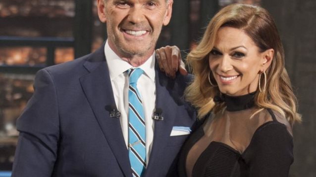 Έλλη Κοκκίνου: Τι φόρεσε στο «Βράδυ»: Οι λεπτομέρειες της σέξι εμφάνισής της