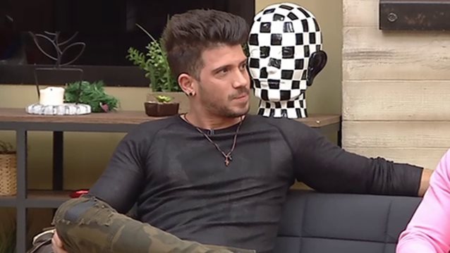 Power Of Love: Ο Τζόνι επέστρεψε! Η απαθής στάση των συμπαικτών του &amp; η τρυφερή συνάντηση με τη Νέρτζη