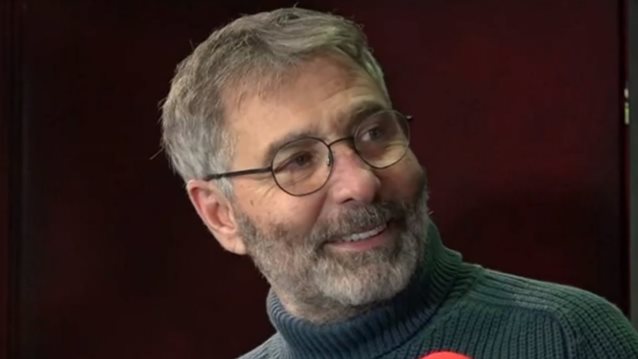 Θοδωρής Αθερίδης: &quot;Έχω τεράστια χαρά που επέστρεψε ο Γιώργος Κιμούλης, σαν αυτόν δεν είναι κανένας&quot;