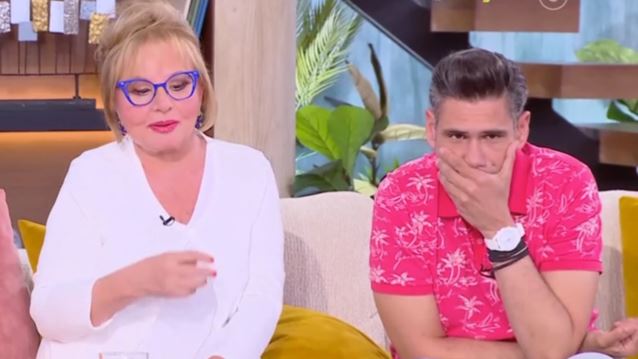 Αιφνιδίασε τον Δημήτρη Ουγγαρέζο η Βίκυ Παγιατάκη: "Ξέρω τρεις γυναίκες που σε διεκδικούν"