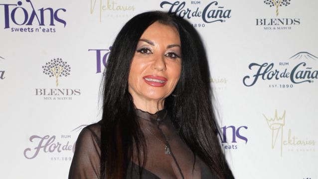 Η Πόπη Μαλλιωτάκη αποκαλύπτει την αισθητική επέμβαση που έχει κάνει στο πρόσωπό της