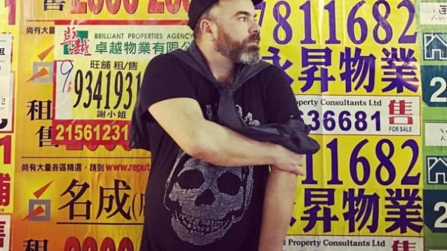 Βασίλης Καλλίδης: Οι πρώτες φωτογραφίες από το ταξίδι του στο Hong Kong για τη νέα του εκπομπή