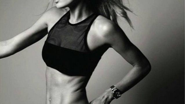 Doutzen Kroes: Έτσι πετυχαίνει το εκπληκτικό κορμί της: Μάθαμε τα μυστικά της!