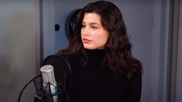 Δανάη Παππά: &quot;Οι άνθρωποι που ήρθαν στη ζωή μου ήρθαν όταν ήθελα να μάθω κάτι&quot;