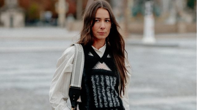 Πώς να συνδυάσω το πλεκτό γιλέκο | Tα πιο επίκαιρα looks με έμπνευση από το Instagram