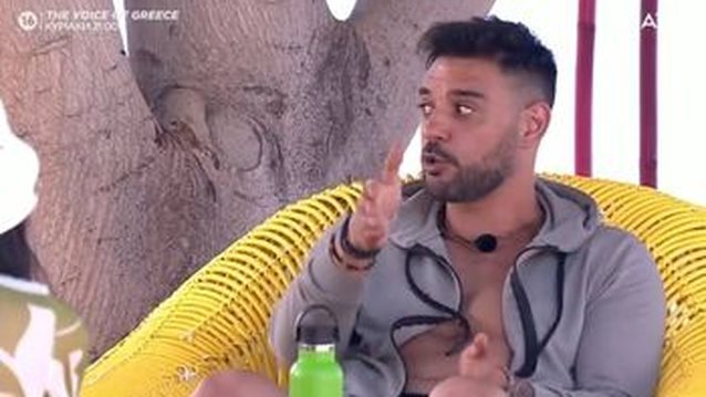 Love Island | Ο Φάνης περιγράφει τα... "χιονάκια" που ακούγονταν τη νύχτα
