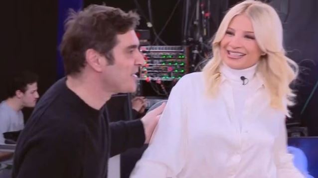 Ο Χριστόφορος Παπακαλιάτης εισέβαλε στο "Buongiorno" - Η πρόταση που του έκανε η Φαίη Σκορδά