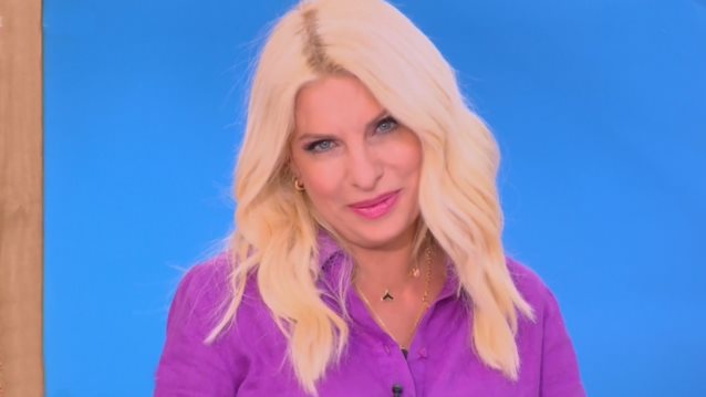 Η Ελένη Μενεγάκη για τα φιλιά στον Λιάγκα και το on air μήνυμα στον Τεργιάκη