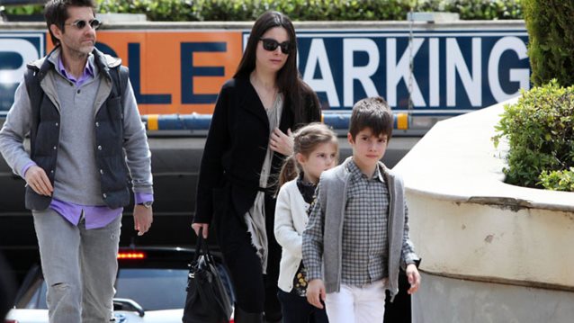 Φοίβος &amp; Αμαλία Καντερέ: Πού τους εντόπισε ο φωτογραφικός φακός: Φωτογραφίες