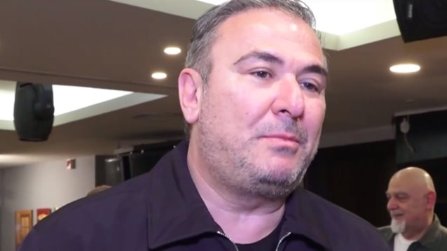 Η απάντηση του Αντώνη Ρέμου για την εμφάνισή του στο Ντουμπάι: "Οι μίζεροι με τις μιζέριες"