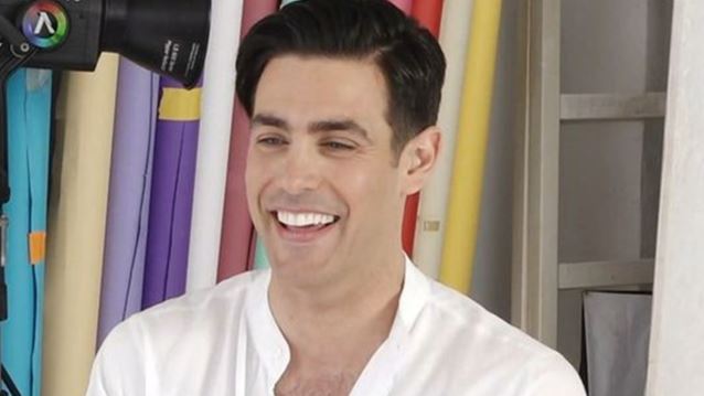 Κώστας Μαρτάκης: "Ένιωθα να με πιάνουν διάφορα χέρια, χουφτωματάκια"