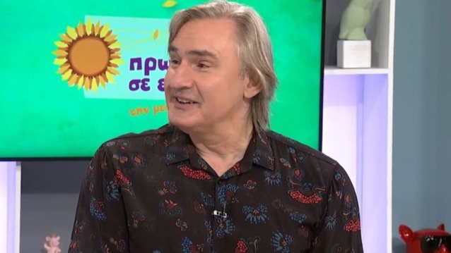 Άκης Σακελλαρίου: &quot;Έπαιζα μουσική για να αρέσω στα κορίτσια! Ένιωθα ότι δεν θα αρέσω αλλιώς&quot;