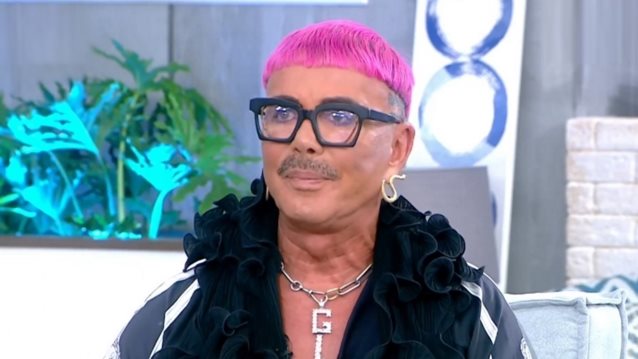 Λάκης Γαβαλάς: &quot;Τιμωρήθηκα. Το έκανα all the way. Είπα Λάκη μου σκάσε τώρα, κάνε τη φυλακούλα σου και μη μιλάς&quot;