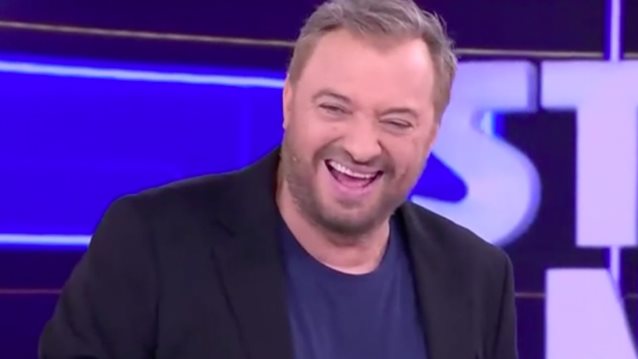 Ξεσπασε σε γελια ο Χρηστος Φερεντινος με την απαντηση παικτριας περι Γ’ Παγκοσμιου Πολεμου