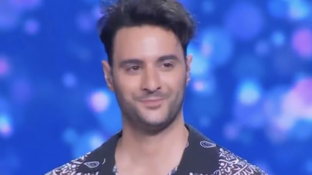 Ίαν Στρατής: "Λέμε να δηλώσουμε συμμετοχή για τη Eurovision. Μου είχε γίνει μια πρόταση για την Κύπρο αλλά είχα πει όχι"