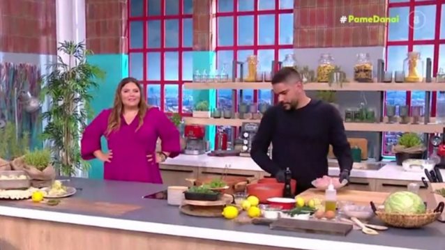 O Τίμος Ζαχαράτος ζητά "συνεπιμέλεια" από τη Δανάη Μπάρκα!