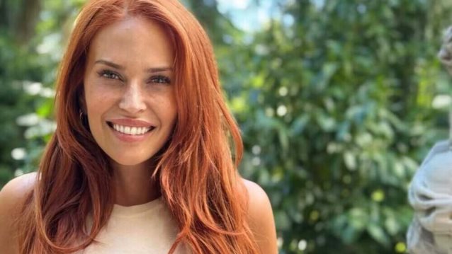 Η Σίσσυ Χρηστίδου φωτογραφίζεται με την ομάδα της και δηλώνουν "έτοιμοι" για τη νέα σεζόν