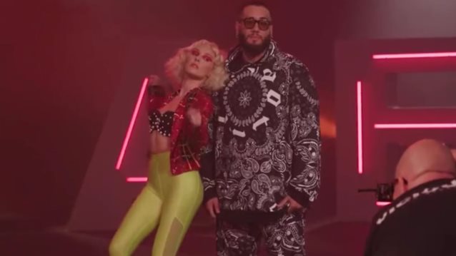 GNTM | Φωτογράφιση με Τάμτα &amp; Mente Fuerte! Ποιοι τα βρήκαν... σκούρα;