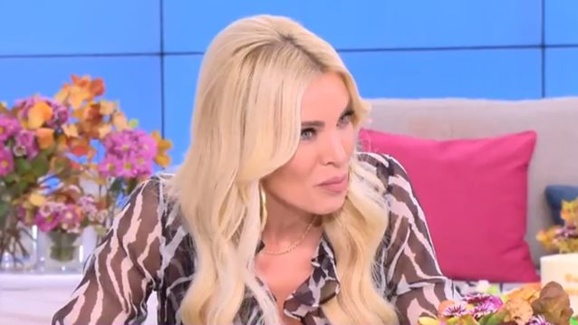 Η Κατερίνα Καινούργιου σε μία σπάνια αναφορά για το τροχαίο του πατέρα της: "Είναι σε αμαξίδιο πολλά χρόνια, με συγκινεί η αυτοπεποίθησή του"