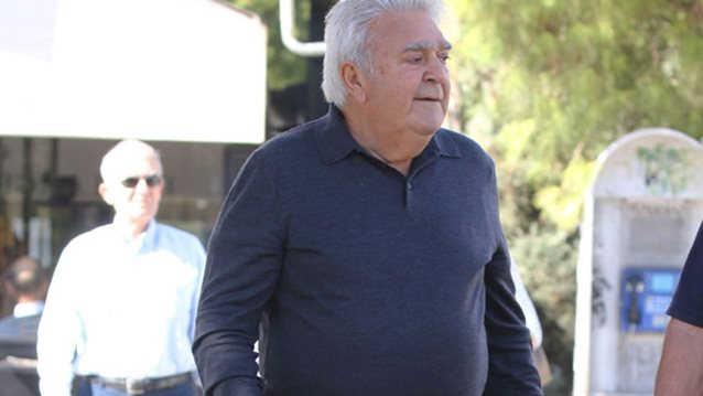 Πασχάλης Τερζής: Η σπάνια έξοδος: Πού τον εντόπισε ο φωτογραφικός φακός;