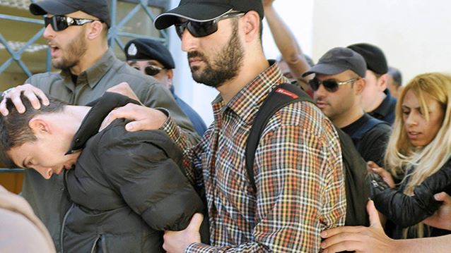 Θηρία Που Ντύθηκαν Άνθρωποι: Τα αποσιωπητικά που συνοδεύουν τη θλίψη…