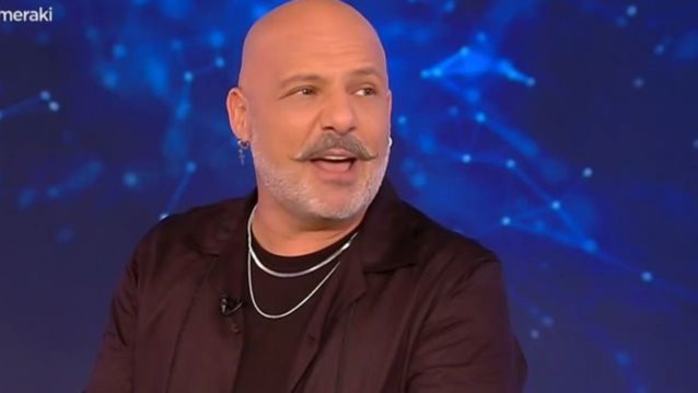 Νίκος Μουτσινάς: "Κάποια "συγγνώμη" δεν έχουν ζητηθεί στην τηλεόραση, ενώ θα έπρεπε"