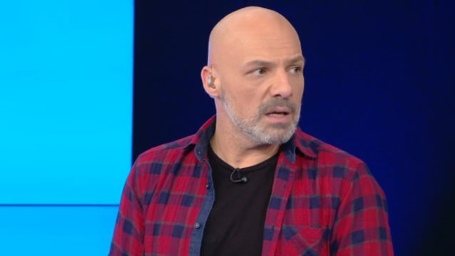 Νίκος Μουτσινάς: Ναυάγιο και η νέα κλήρωση για το αυτοκίνητο! Δείτε τι έγινε on air
