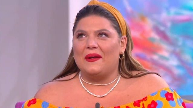 Η Δανάη Μπάρκα συγκινήθηκε με τον Χρήστο Χατζηπαναγιώτη: &quot;Τον αγάπησα επειδή τον γνώρισα και επειδή διαλέξαμε ο ένας τον άλλο&quot;