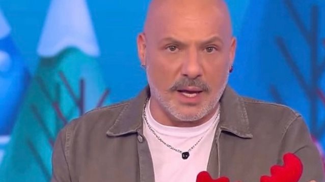 Ο Νίκος Μουτσινάς ξανά κατά του Γιώργου Λιάγκα: &quot;Γιατί λέγονται αυτές οι μπούρδες;&quot;