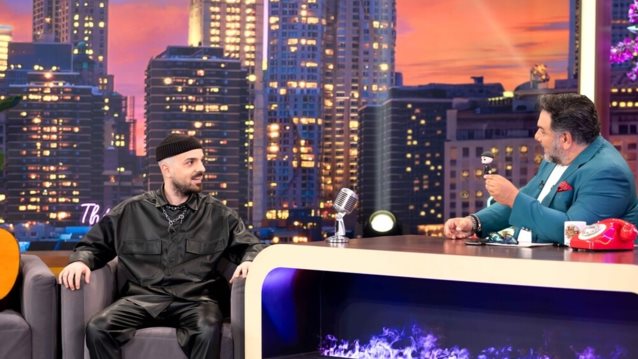 Apon: &quot;Η Ελένη Φουρέιρα, άκουσε το &quot;Γδύσου&quot;, ενθουσιάστηκε και ήθελε να συμμετέχει...Τα υπόλοιπα είναι ιστορία&quot;