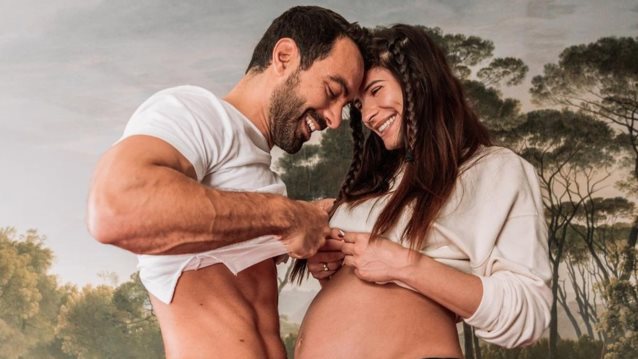 Έτσι ευχήθηκε η Χριστίνα Μπόμπα στον Σάκη Τανιμανίδη για τη γιορτή του! Το φωτογραφικό άλμπουμ &amp; η αφιέρωση