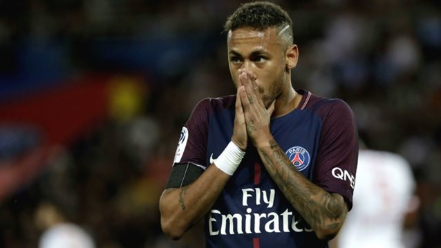 Neymar: Γιατί αποδοκιμάστηκε από το κοινό της PSG αν και έβαλε 4 γκολ
