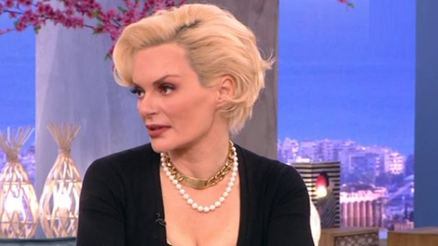 Έλενα Χριστοπούλου

: Η απάντηση στη Βίκυ Καγιά μετά τον σάλο