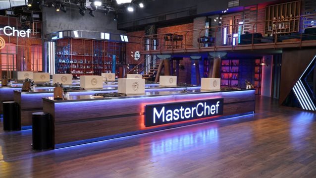 MasterChef | Ένα mystery box … μπάμπουσκα περίμενε τους παίκτες