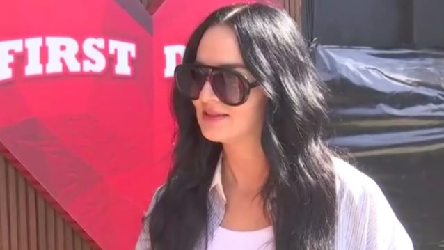 Ζενεβιέβ Μαζαρί: &quot;Ψάχνω κινητό και κάνω όλες αυτές τις κατινιές, δε μασάω&quot;