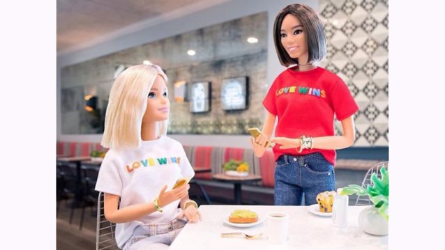 Barbie : Τάσσεται μαζί με την LGBTQ κοινότητα!