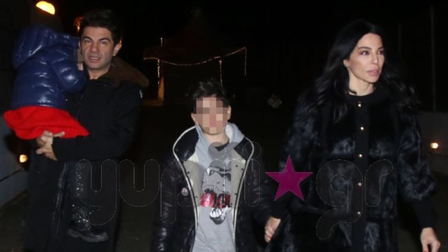 Νίκος Κουρκούλης &amp; Κέλλυ Κελεκίδου: Στο θέατρο με τα παιδιά τους! Όλες οι φωτογραφίες