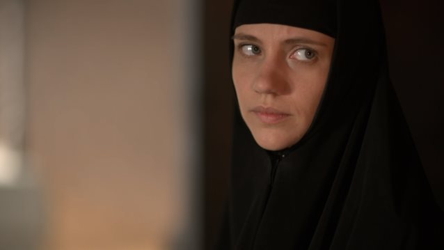 Μαύρο Ρόδο | Ο Πέτρος αποφασίζει να φύγει για πάντα από την Γερακιανή, αποχαιρετώντας την Ελισάβετ