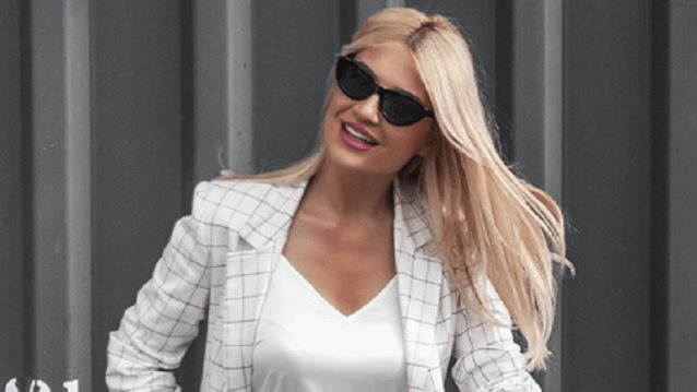 Φαίη Σκορδά 
: Φόρεσε την απόλυτη τάση στις φούστες που θα δούμε παντού φέτος