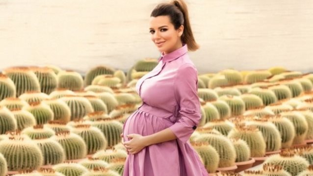 Νικολέττα Ράλλη: Φωτογραφίζεται στον 6ο μήνα της εγκυμοσύνης της