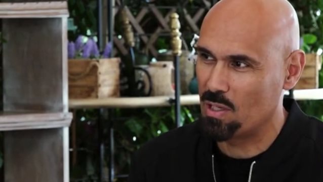 Δημήτρης Σκουλός: «Στην αρχή με ξένισε που θα έχει αγόρια το GNTM»