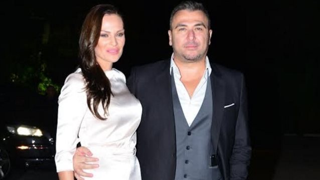 Αντώνης Ρέμος - Υβόννη Μπόσνιακ: Η βάφτιση της κόρης τους: Video