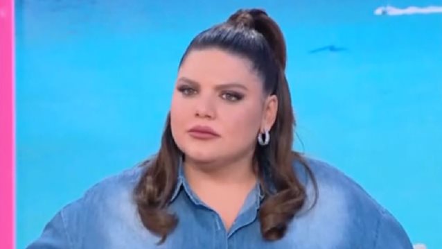 Η ανακοίνωση της Δανάης Μπάρκα στον αέρα του &quot;Πάμε Δανάη&quot;