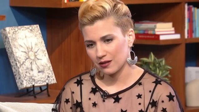 Συγκλονίζει η Πέννυ Μπαλτατζή: Σκέφτηκα ότι πεθαίνει τώρα - Να πηγαίνω στα αφτιά της να της λέω &quot;μαμά, μαμά, έλα με ακούς&quot;