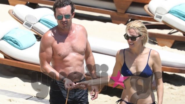 Βίκυ Καγιά &amp; Ηλίας Κρασσάς: Τα #familygoals στιγμιότυπα από τις διακοπές τους! Όλες οι φωτογραφίες